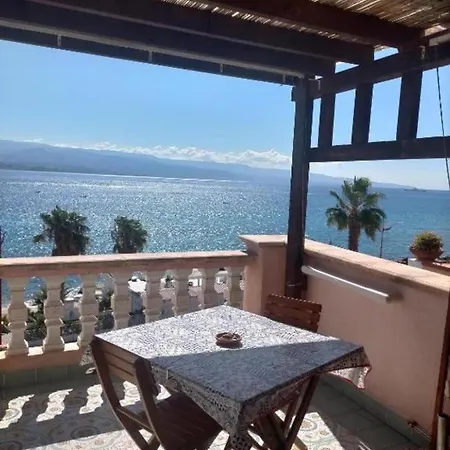 Appartamento Blue Eden Strait Messina
